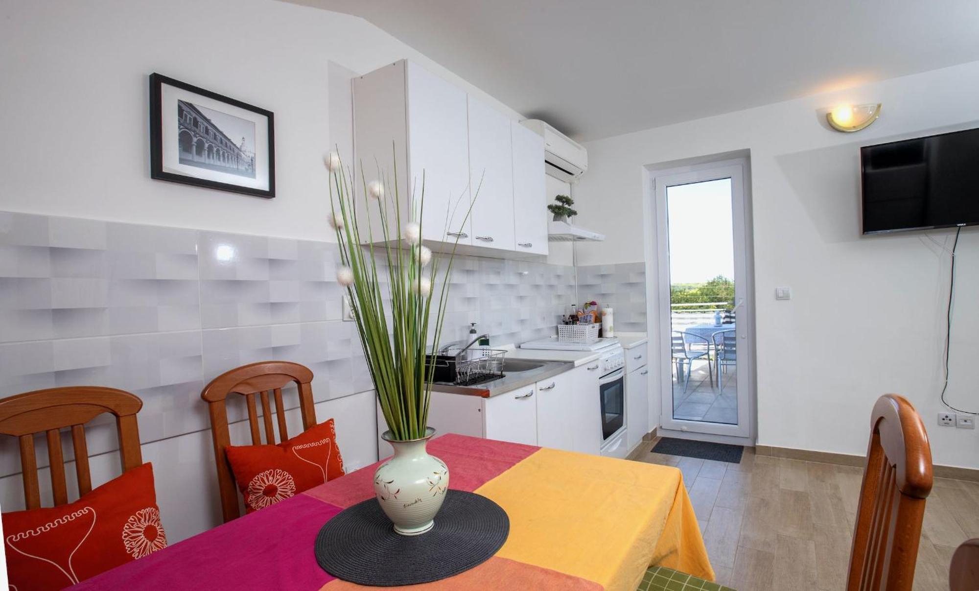 Goldfinch Estate Apartment Banjole Bilik gambar