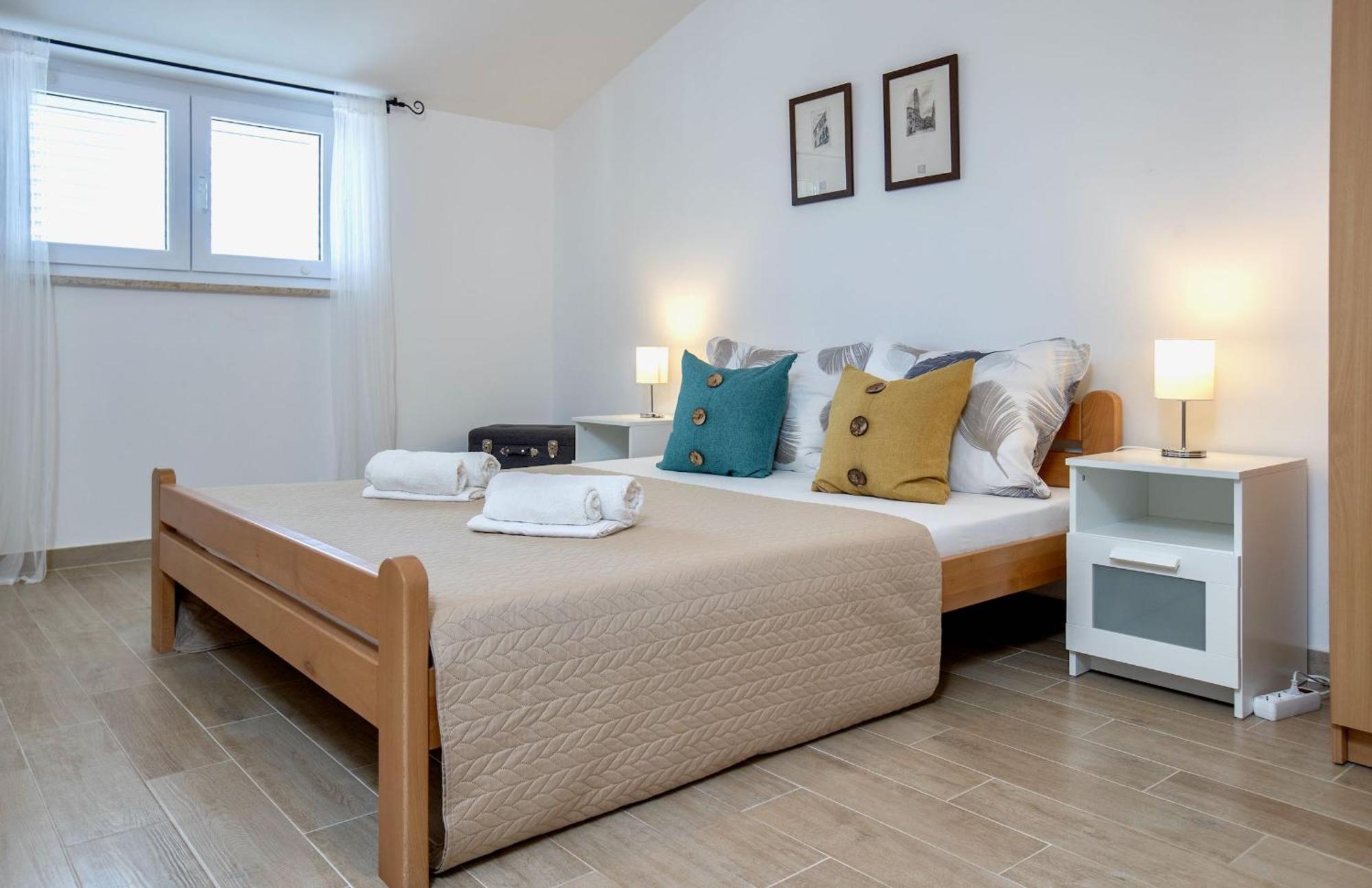 Goldfinch Estate Apartment Banjole Bilik gambar