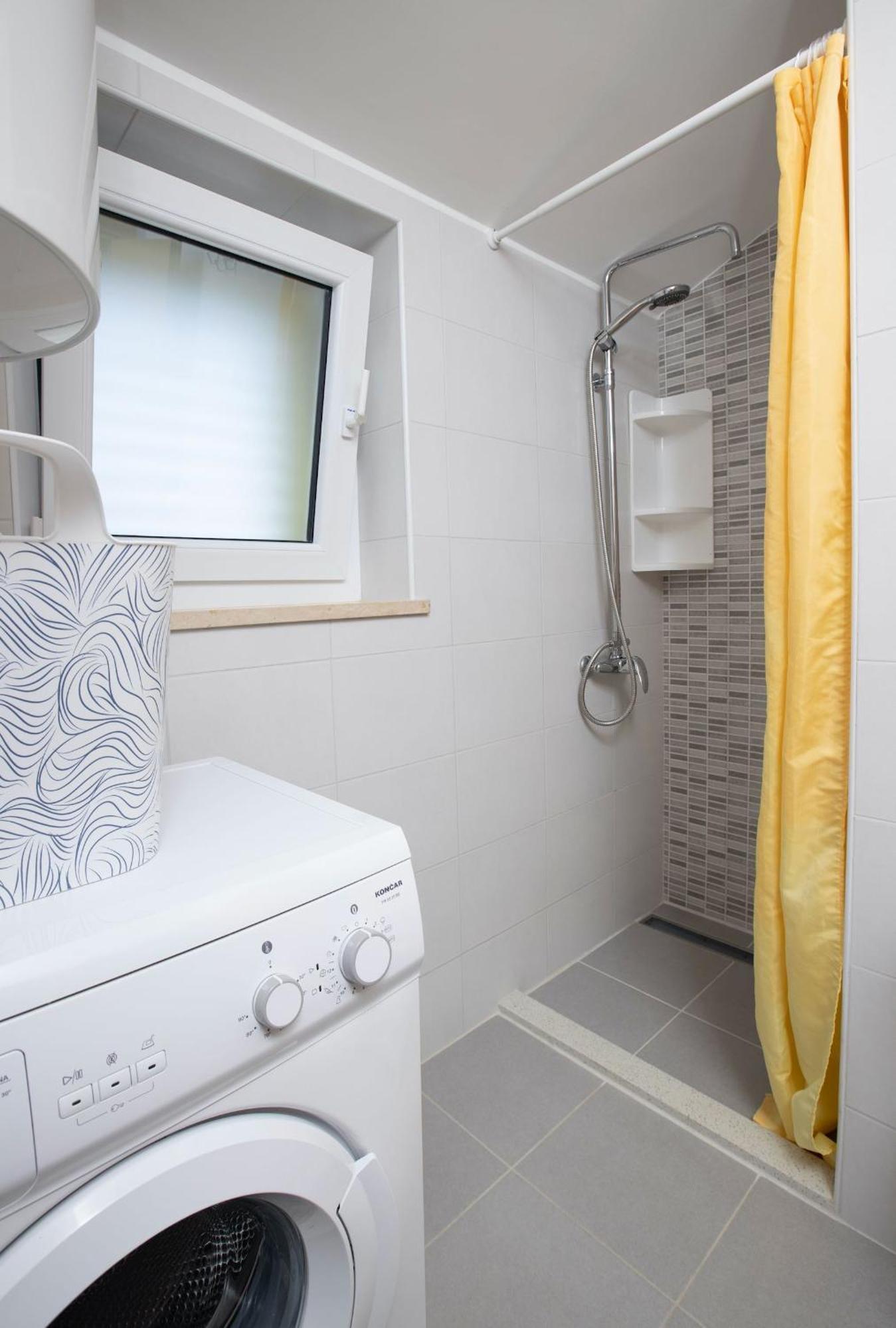 Goldfinch Estate Apartment Banjole Bilik gambar